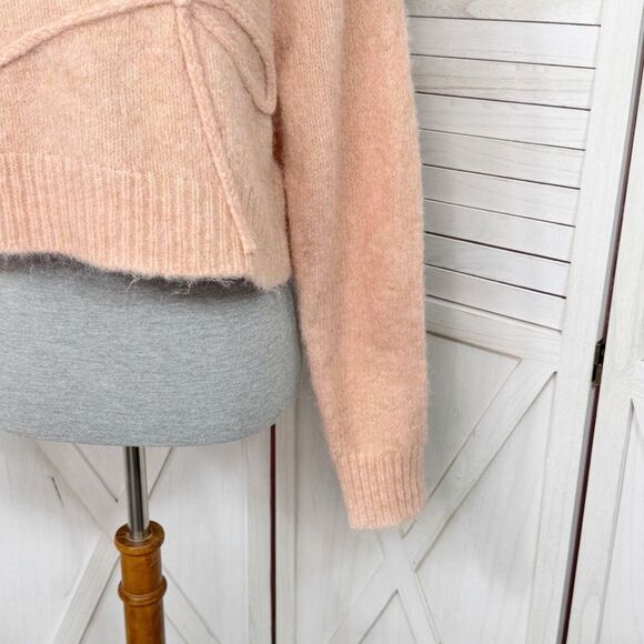American Eagle Outfitters Cropped Bow Front Sweater Peach Small - Picture 7 of 14